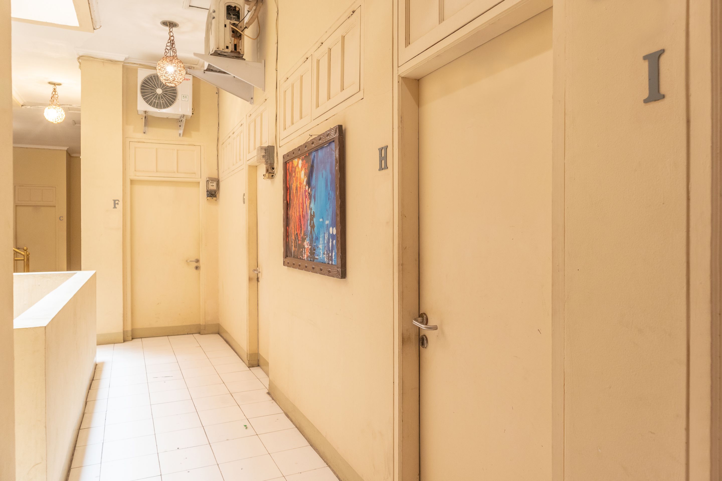 Photo - RedDoorz at PB Inn near Stasiun Juanda