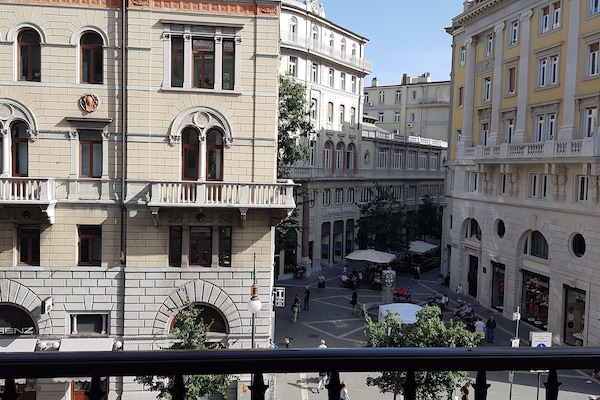 Suite, balcon (Iris) | Vue depuis le balcon