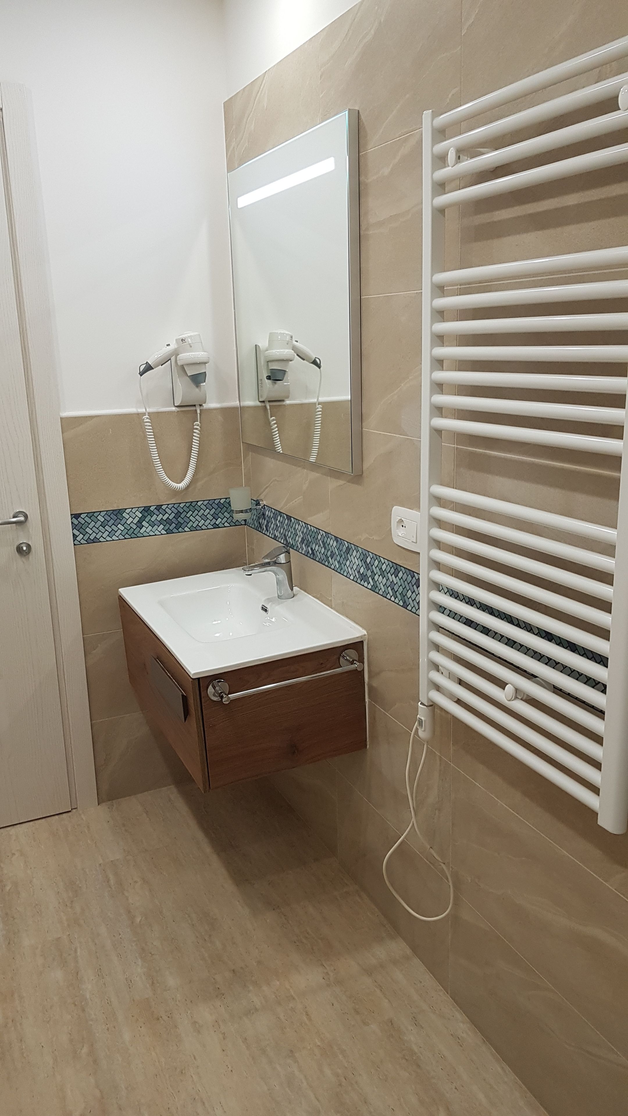 Foto - Trieste Center Rooms & Apartments - Fiori di Trieste