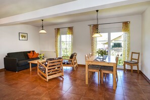 TV, bordtennis og bøker