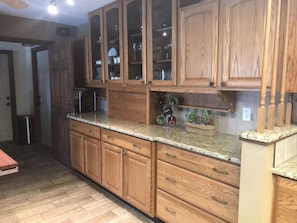 Interior - 1.3 Acres PETS Waterfront FUN! Caged/Heated Pool, 100' Pier, CANOES Kayaks incl! (Englewood)