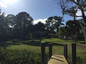 Property grounds - 1.3 Acres PETS Waterfront FUN! Caged/Heated Pool, 100' Pier, CANOES Kayaks incl! (Englewood)