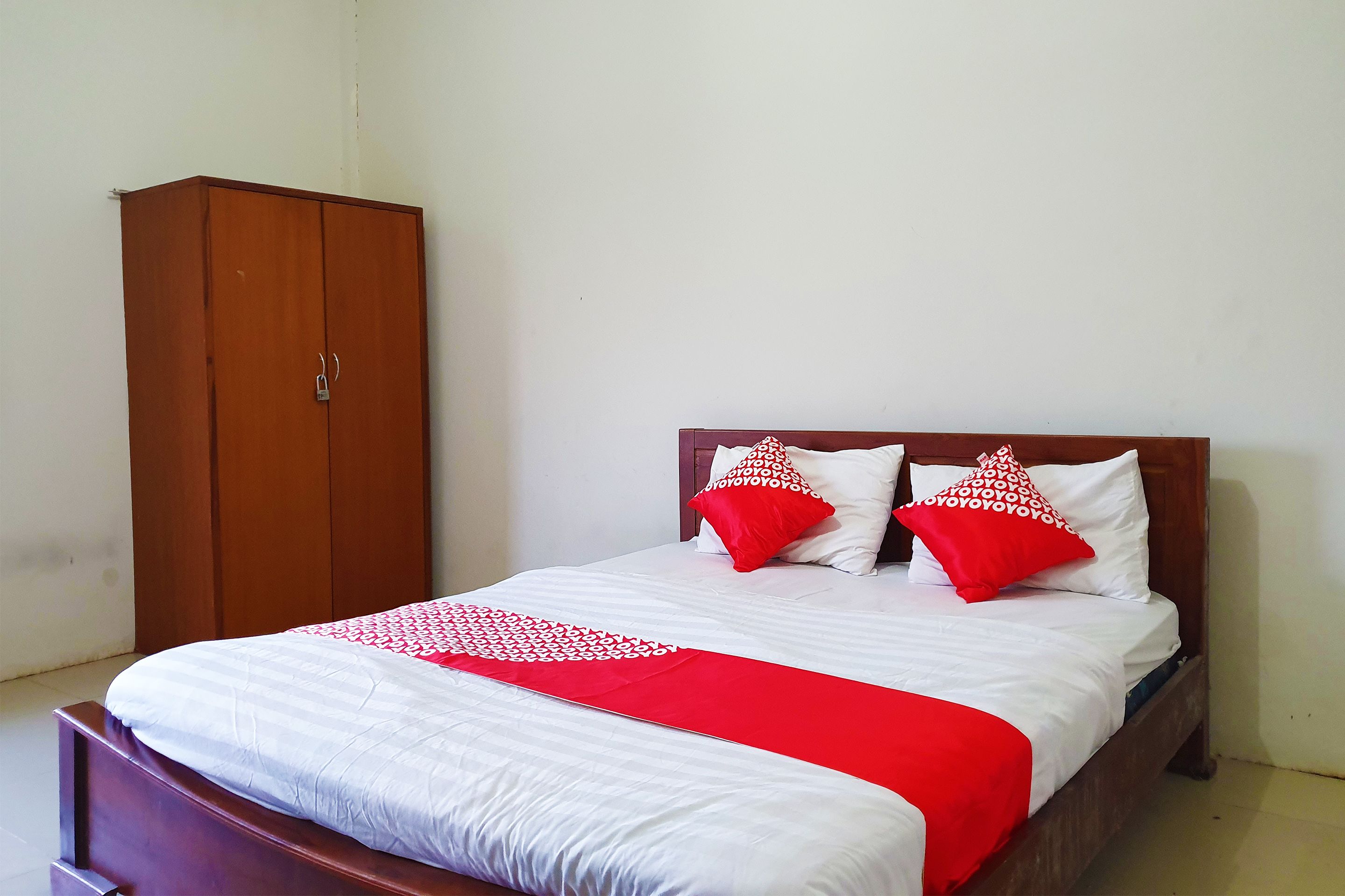 standard double room | desk, free wifi