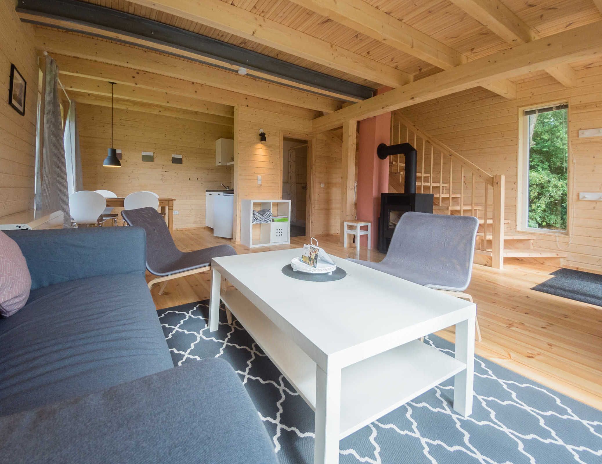 Fernseher, Kamin