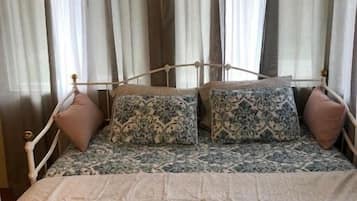 3 sovrum, skrivbord, strykjärn/strykbräda och wi-fi