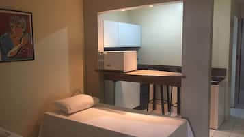 Apartamento | 1 quarto, frigobar, escrivaninha, cortinas blackout