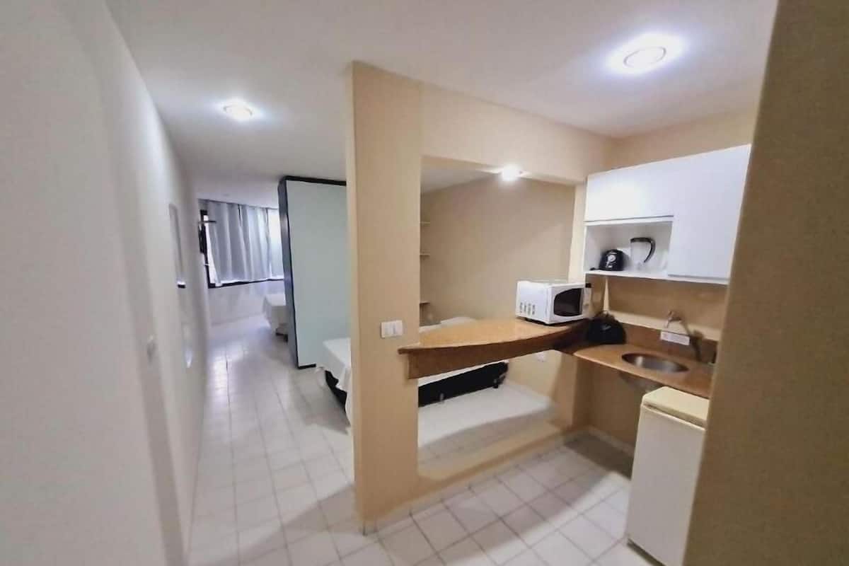 1 soverom, minibar, skrivebord og blendingsgardiner