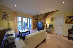 TV - 17d sea buckthorn 8 persons - Reethäuser 17 / Fam. Kröning / TZR (Gager)