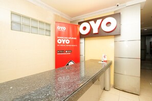 Reception - Capital O 1086 2oscar (Surabaya)