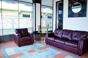 Zona de estar del vestíbulo