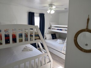 3 bedrooms, WiFi, bed sheets