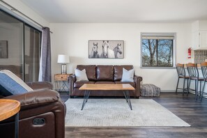 Smart TV, DVD player, ping pong, video library