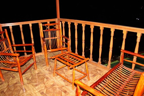 La casa del cóndor místico.