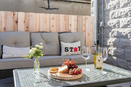 In Town Villas- Suite 2 | On Main St. | Private Hot Tub