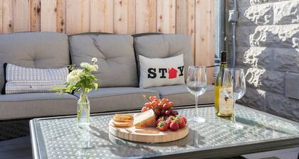 In Town Villas- Suite 2 | On Main St. | Private Hot Tub