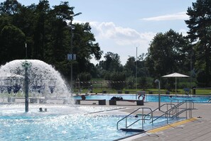 Pool - Vacation apartment Säntis (Friedrichshafen)