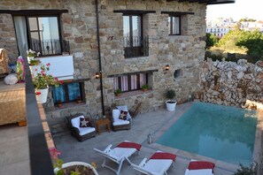 Alberca al aire libre 