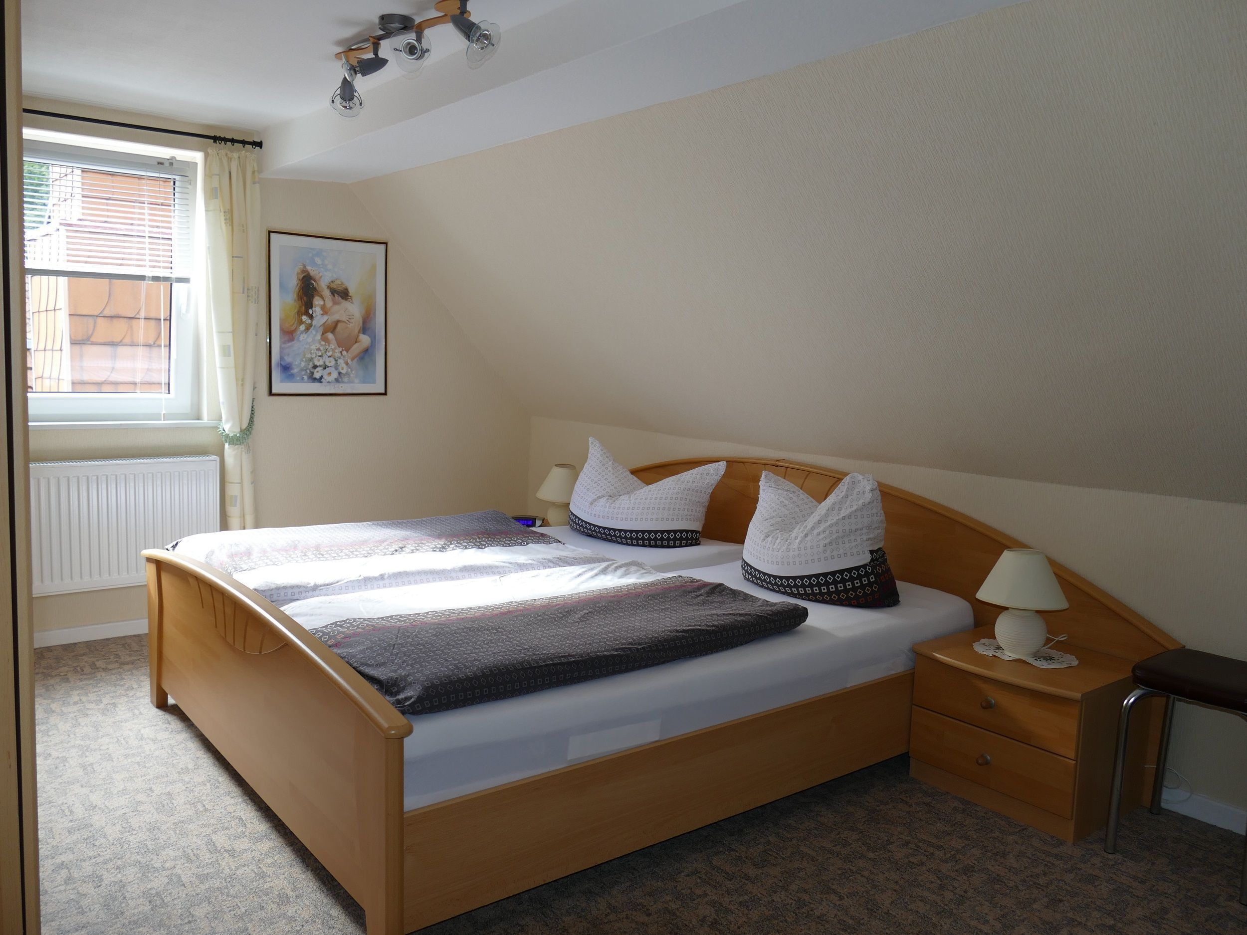 1 bedroom, travel crib, WiFi, bed sheets