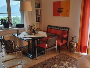 Dining - Pension Jörgner - Double room with balcony (Tiefgraben)