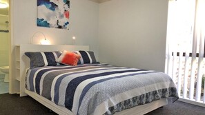 3 bedrooms, iron/ironing board, free WiFi