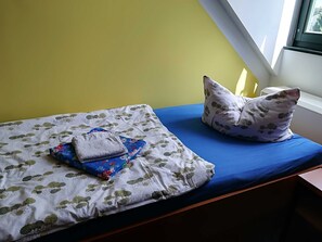 1 chambre, bureau, Wi-Fi, draps fournis