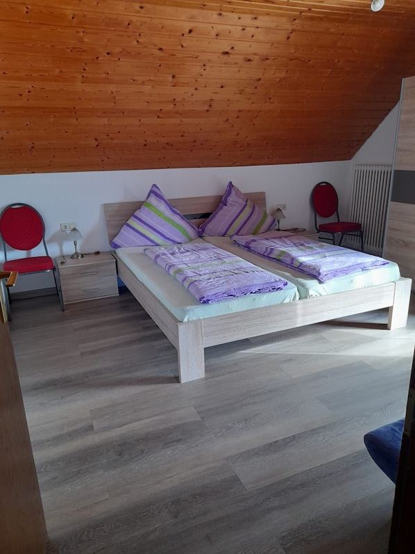 3 habitaciones, wifi y ropa de cama 