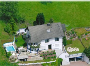 Exterior - **** Panorama holiday apartment Monika with pool - **** Star vacation apartment 75sqm, 2 (Schuttertal)
