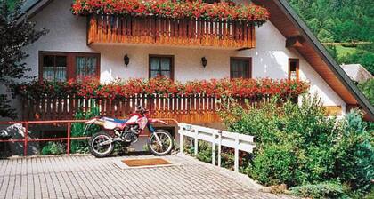 Ferienwohnung rot - Haus Rosenhof