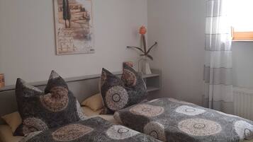 1 Schlafzimmer, Zimmersafe, WLAN, Bettwäsche