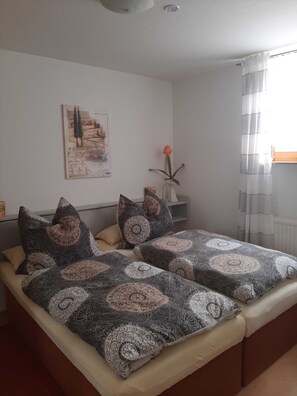 1 Schlafzimmer, Zimmersafe, WLAN, Bettwäsche