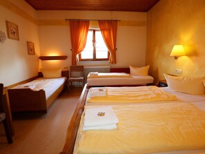 1 chambre, Wi-Fi, draps fournis