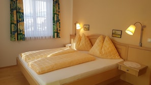1 slaapkamer, reisbedje, wifi, beddengoed
