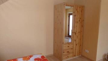 1 Schlafzimmer, WLAN, BettwÀsche