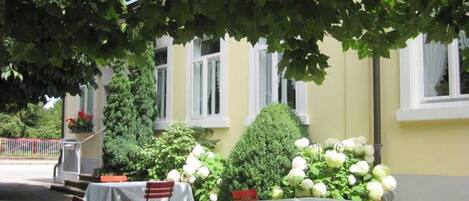 Restauration extérieure