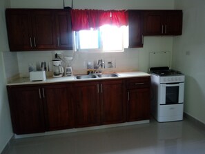 Fridge, microwave, stovetop, coffee/tea maker - Building of 5 apartments of 1 and 2 bedrooms in a very good and quiet area (Los Melones)