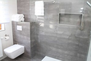 Unclassified image, 5 of 51, button