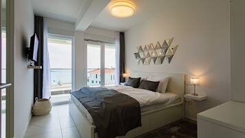 Luxury Villa, 4 Bedrooms, Sea View, Sea Facing | Terrace/patio