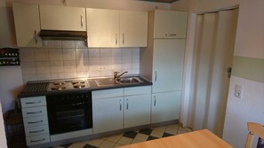 Fridge, microwave, oven