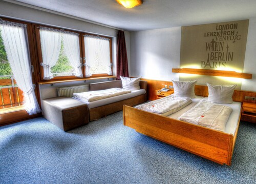 Standard Double Room - Hotel-Restaurant Schwörer