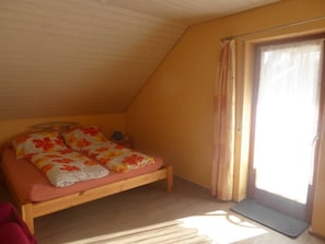 1 dormitorio, wifi, ropa de cama