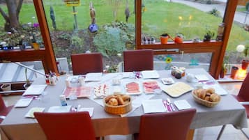 Dineren