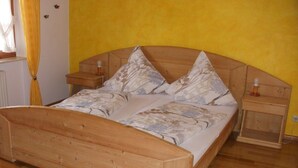 Unclassified image, 3 of 5, button - Vacation apartment Himmelsbach - Holiday apartment 74sqm, 1 bedroom (double bed), 1 (Schuttertal)