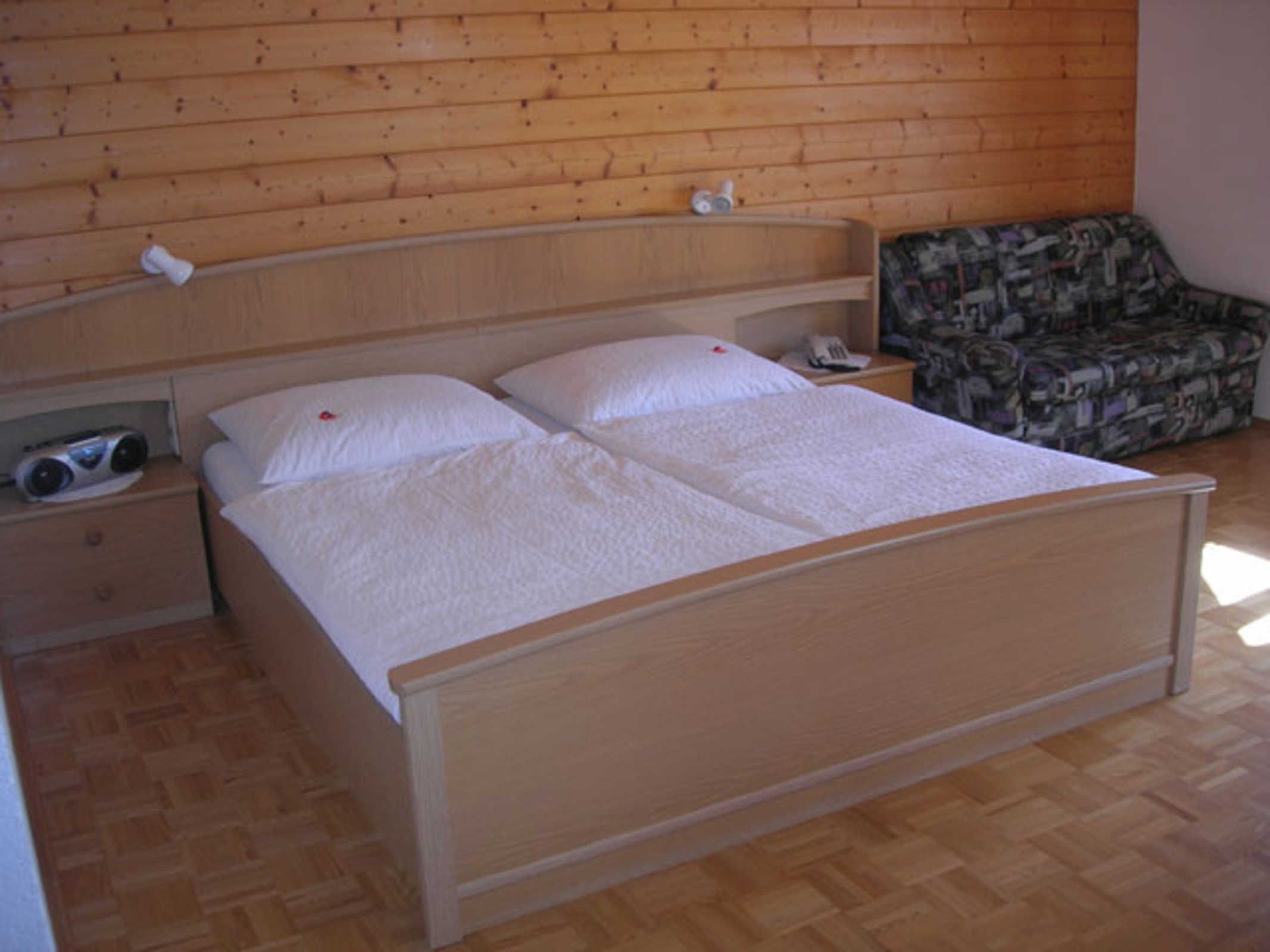 1 bedroom, in-room safe, WiFi, bed sheets