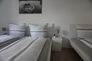 1 sovrum, wi-fi och sÀngklÀder