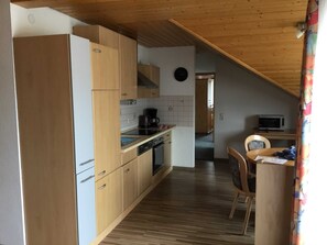 Fridge, microwave, dishwasher, coffee/tea maker