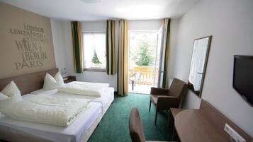1 Schlafzimmer, Schreibtisch, Reisekinderbett, WLAN