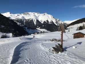 Uklassifisert bilde, 2 av 27, knapp