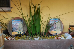 Imagen sin descripción, 3 de 28, botón