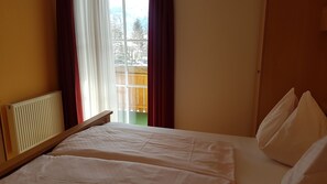 1 Schlafzimmer, Reisekinderbett, WLAN, Bettwäsche