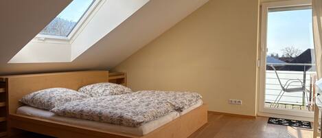 3 間睡房、Wi-Fi、床單